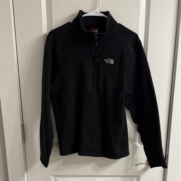The North Face Other - The North Face Black Half-Zip Fleece Pullover